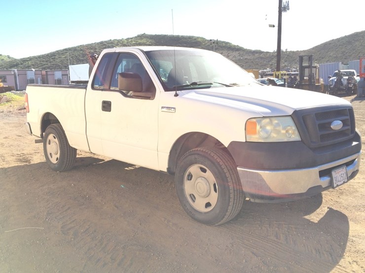 2007-ford-f150-xl-image-2