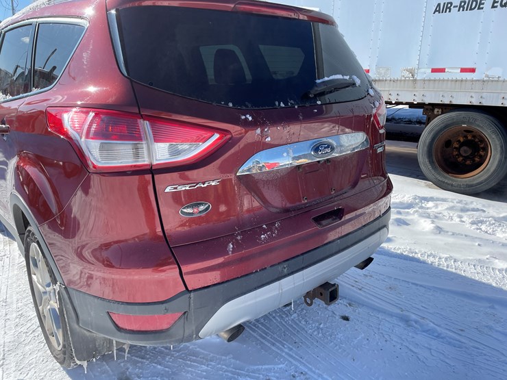 2014-ford-escape-titanium-image-22