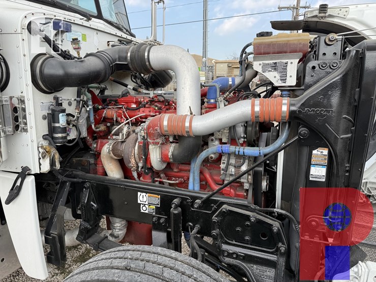 2014-peterbilt-388-image-20