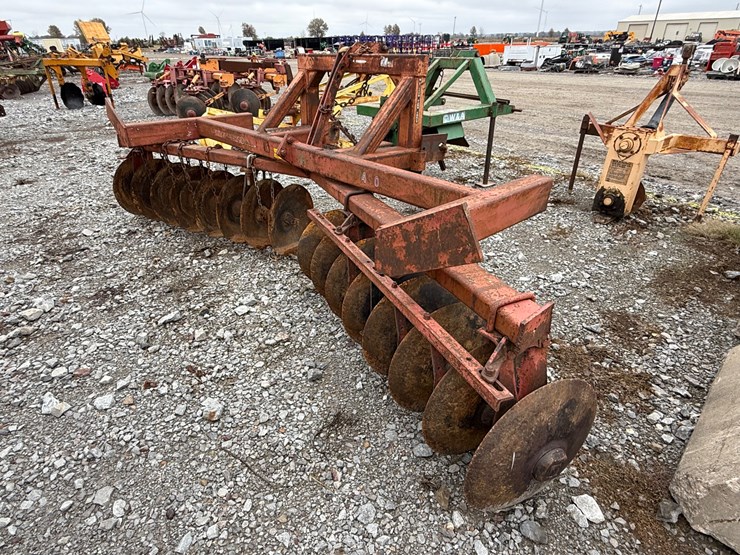 international-490-image-4