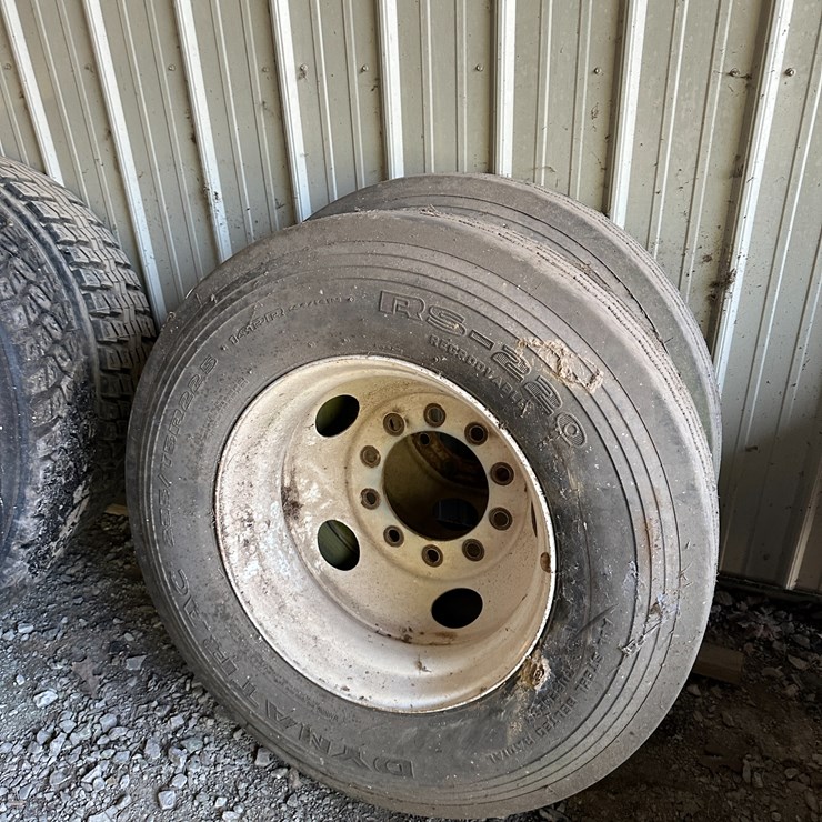 #35096 • Lot of (2) Dynatrac 295/75R22.5 Tires w/Rims