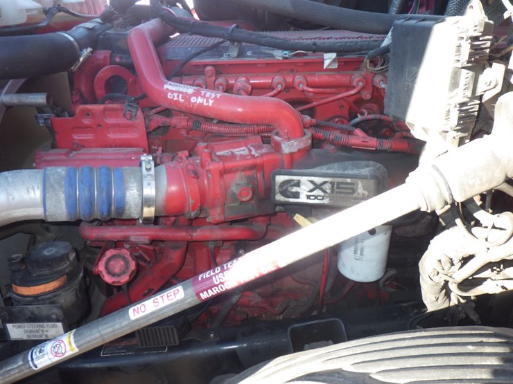 2020-volvo-vnl-760-image-23