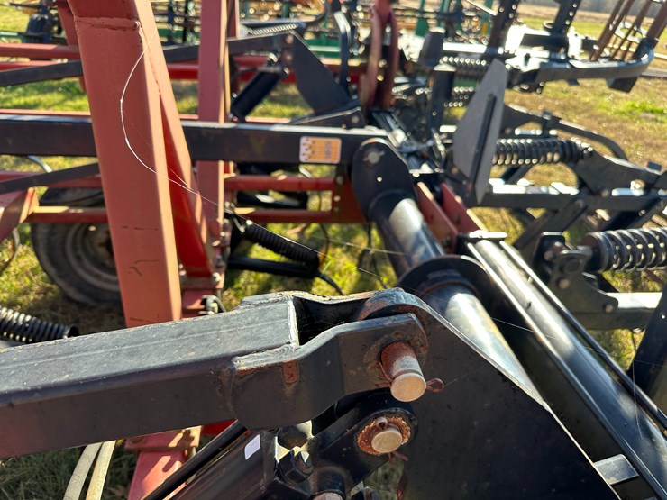 case-ih-200-image-34