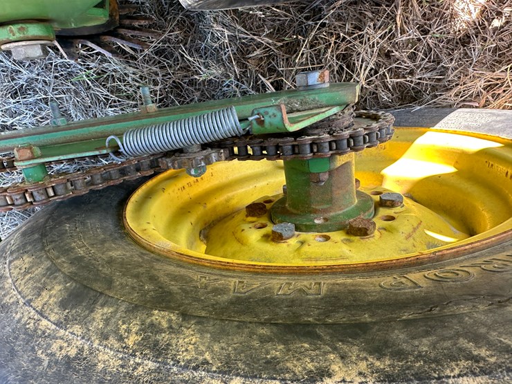 35257-john-deere-12-image-7