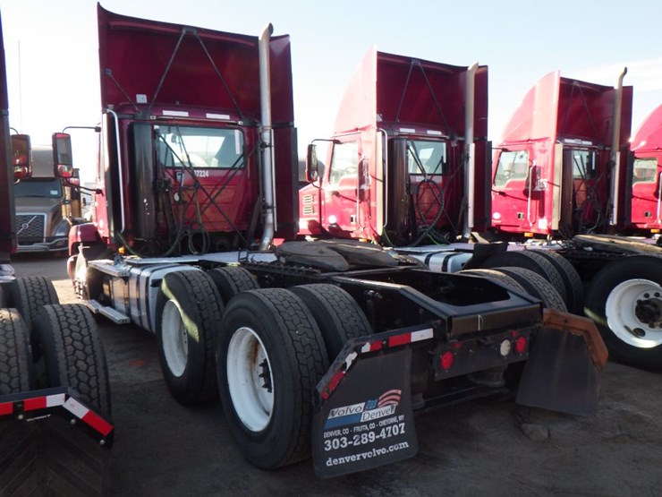 2020-mack-an64t-image-11