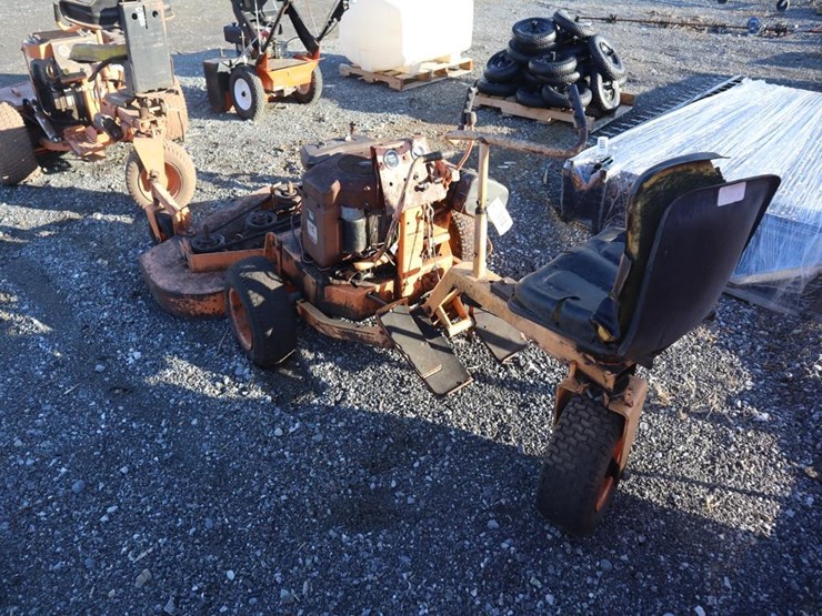 3-wheel-skag-riding-mower-non-running-image-6