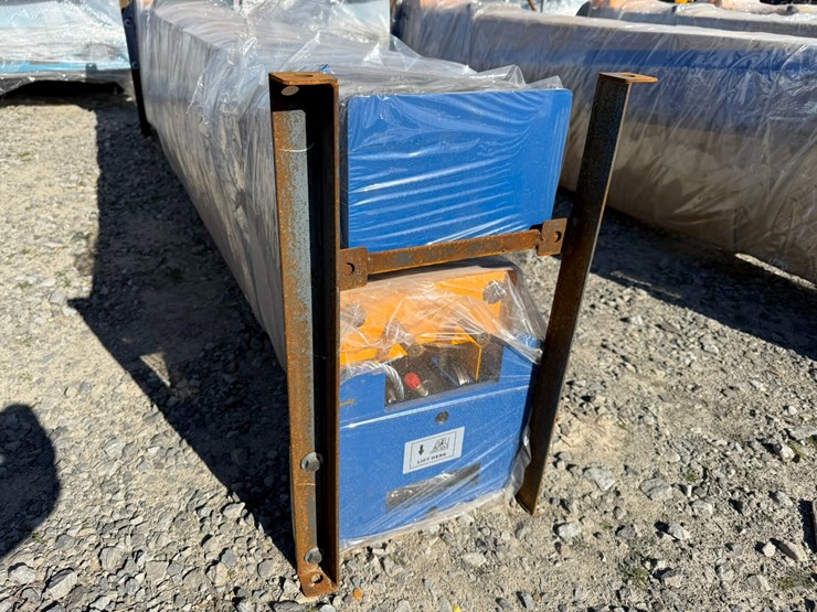 #33673-•-unused-10,000lb-two-post-lift-image-9