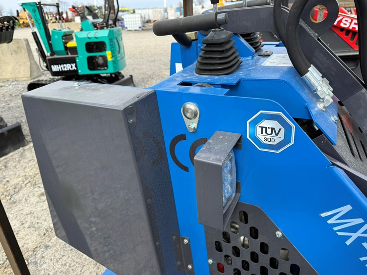 #97-•-unused-agt-mx-mrw14-stand-on-skid-steer-loader-mxmrw142025000732-inv#-35086-image-19
