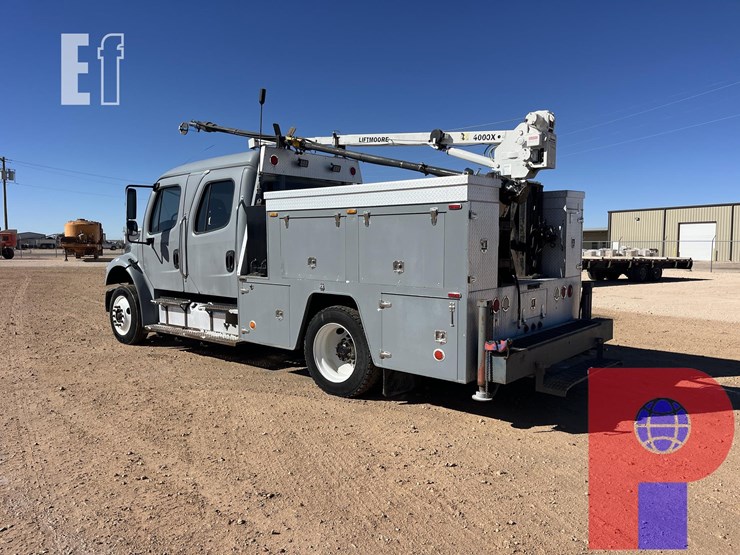 2015-freightliner-business-class-m2-106-image-2