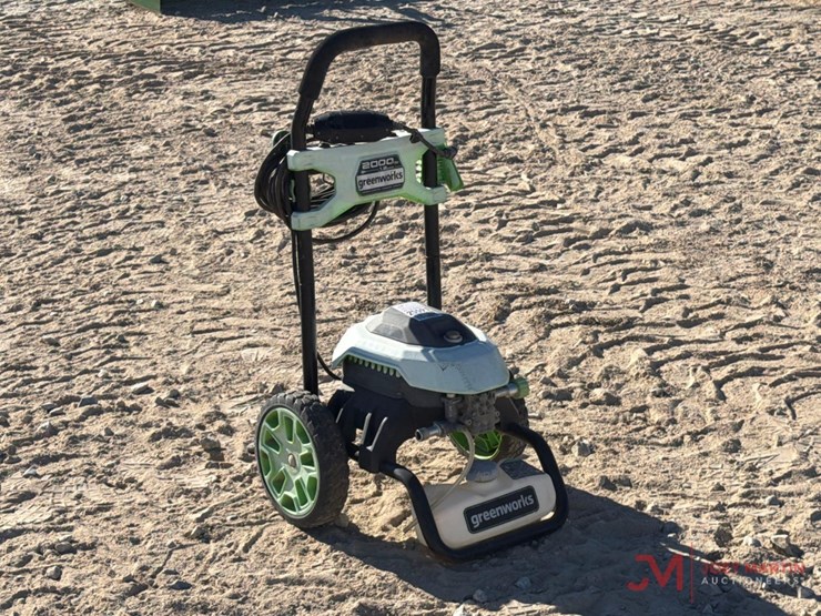 greenworks-2,000-psi-electric-pressure-washer-image-1