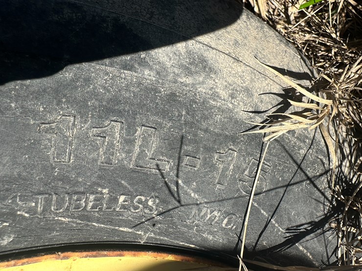 john-deere-455-image-5