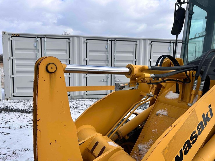 kawasaki-42v2-image-10