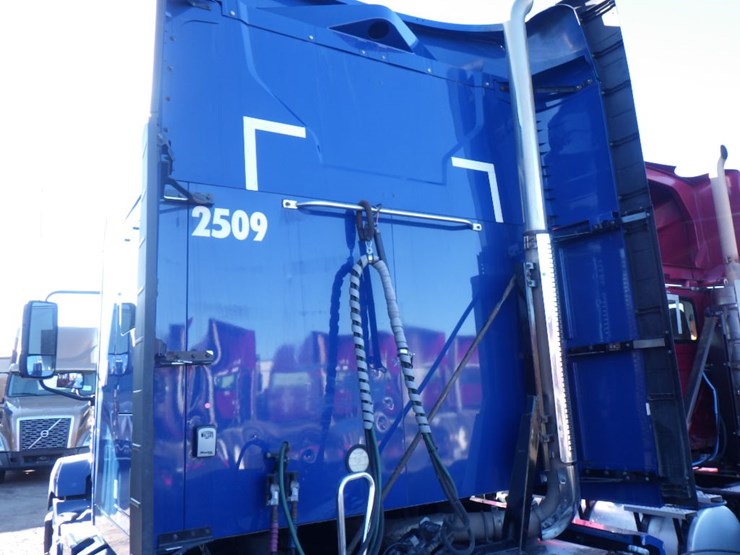 2020-mack-anthem-image-13