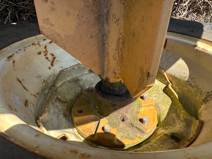 #35821-•-proctor-20'-stubble-roller-image-13