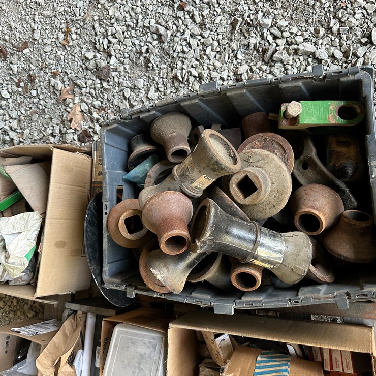 #35889 • Lot of Disk Spacers and Other Parts