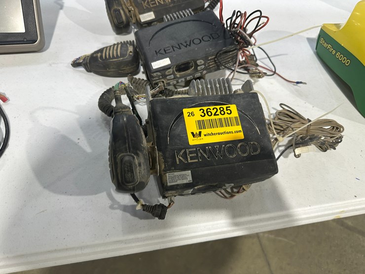 #36285-•-lot-of-(3)-kenwood-2-way-radios-image-4