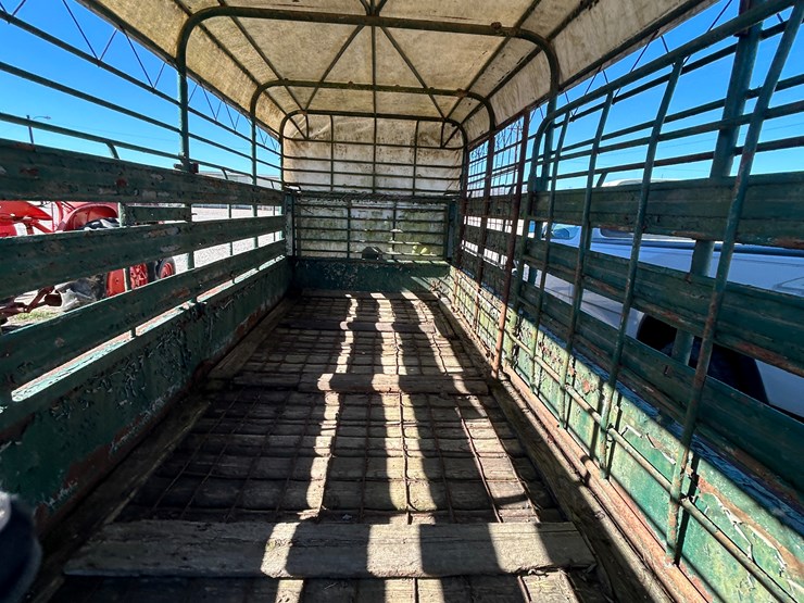 #37623-•-rocking-ranch-16’-t/a-steel-livestock-trailer-image-4