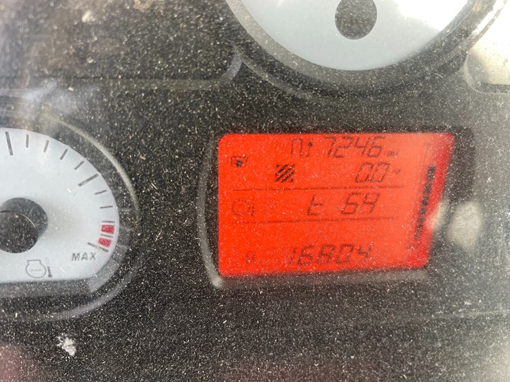 2018-massey-ferguson-4710-image-43