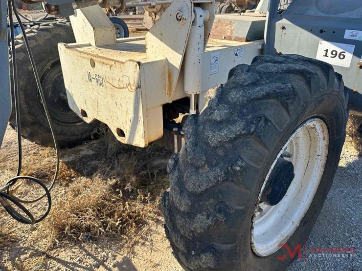 terex-th842-image-12