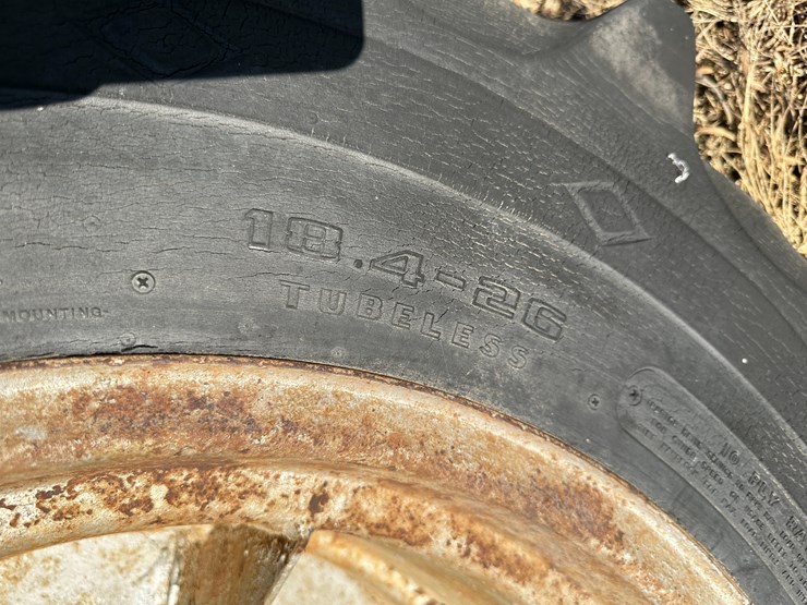 #35837-•-grain-cart-image-5