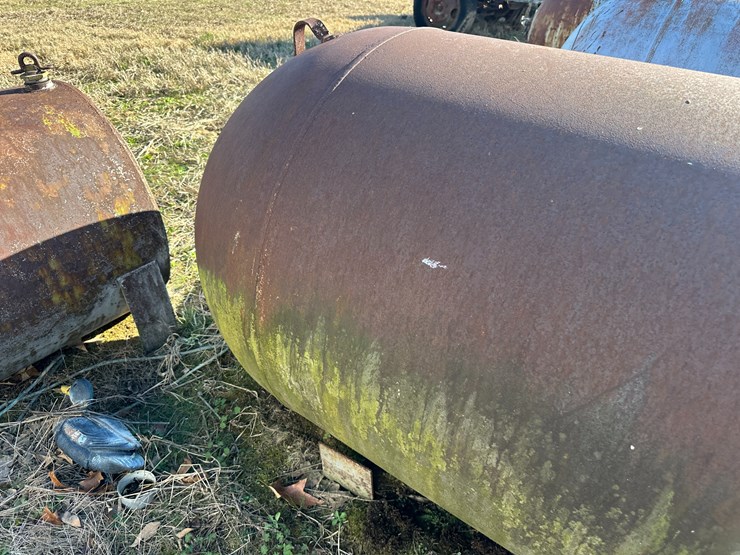 #35826-•-delta-tank-mfg-~1,000-gallon-tank-image-9