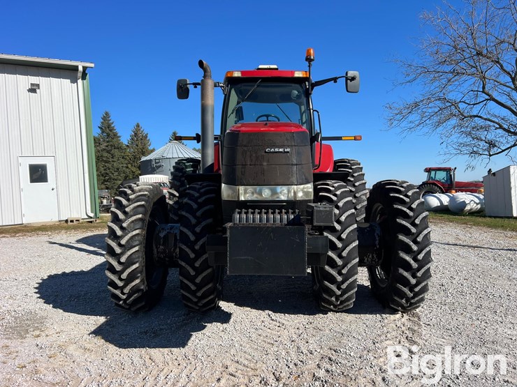 2009-case-ih-magnum-305-image-2
