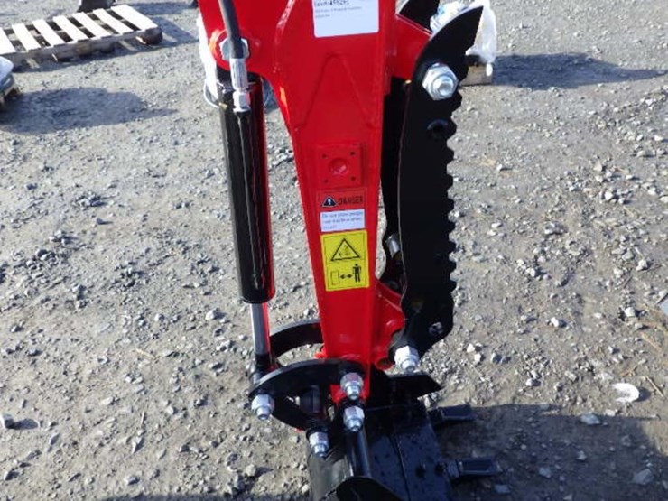 2025-vicsec-13-hydraulic-excavator-image-6