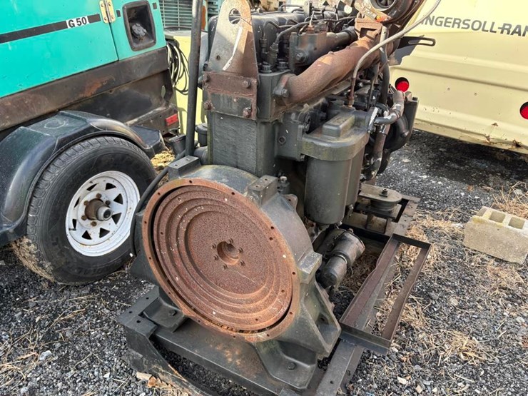 6-cylinder-diesel-engine-image-3