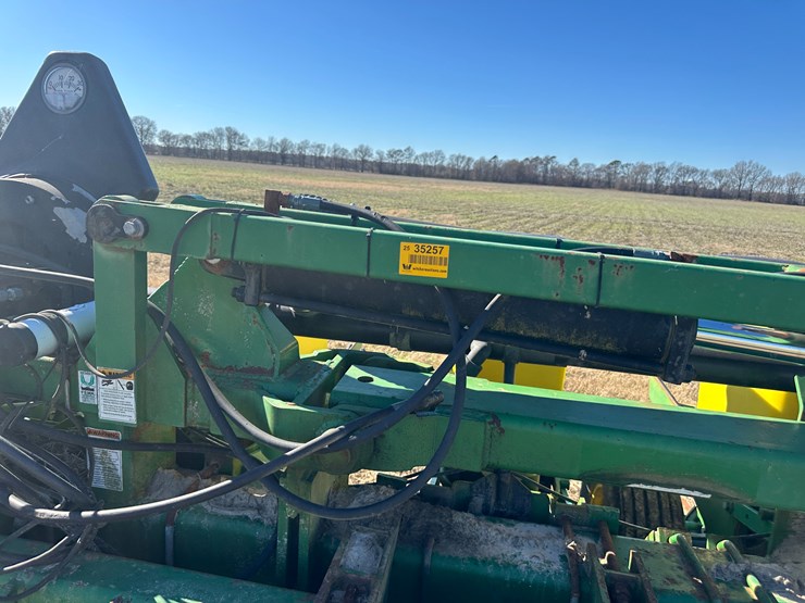 35257-john-deere-12-image-46