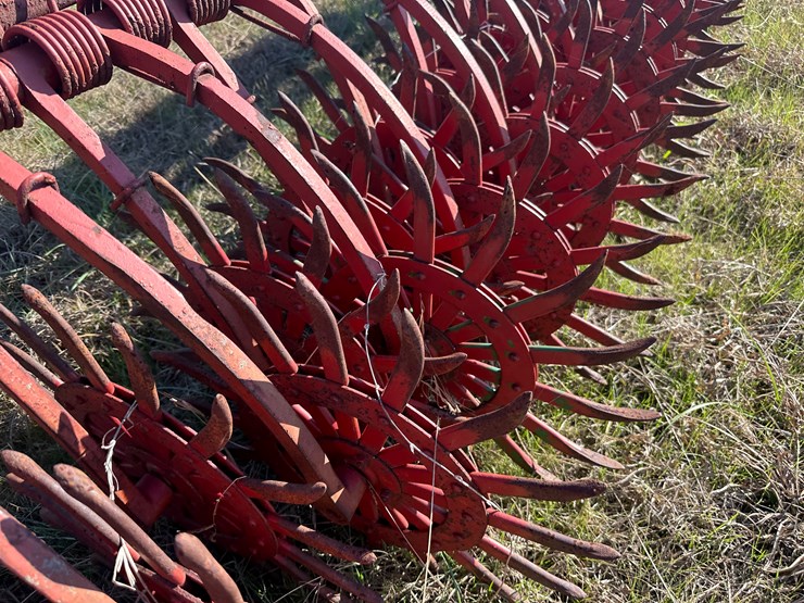 #35832-•-21'-rotary-hoe-image-10