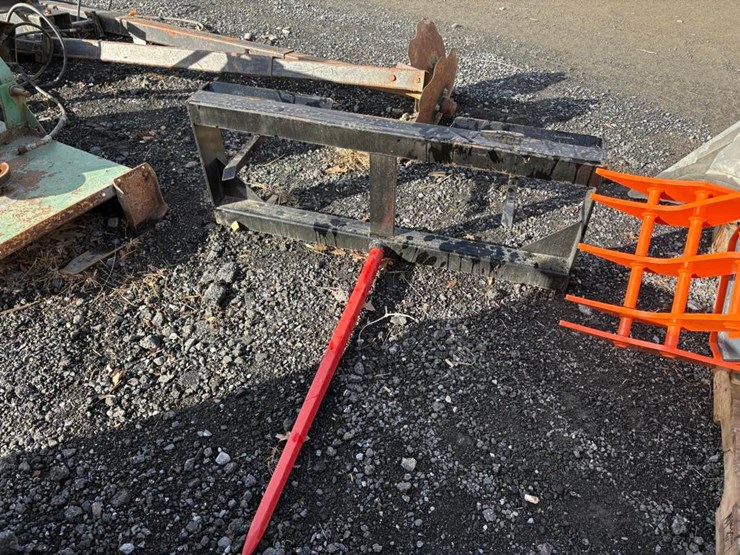 (new)-kivel-single-prong-bale-spear-image-3