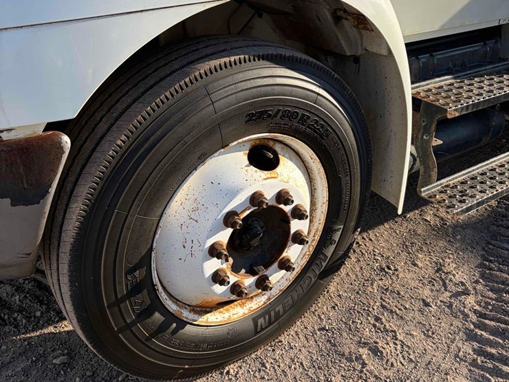 2006-international-4300-image-9