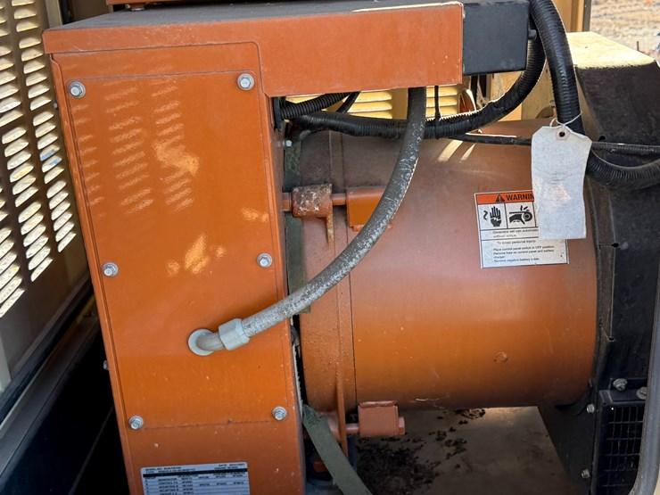 2007-john-deere-4024t-image-15