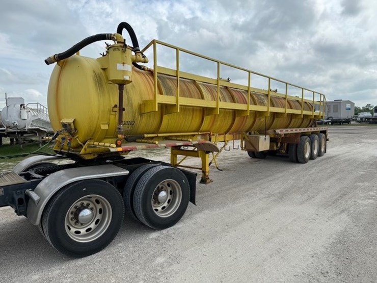 2012-troxell-vacuum-image-1