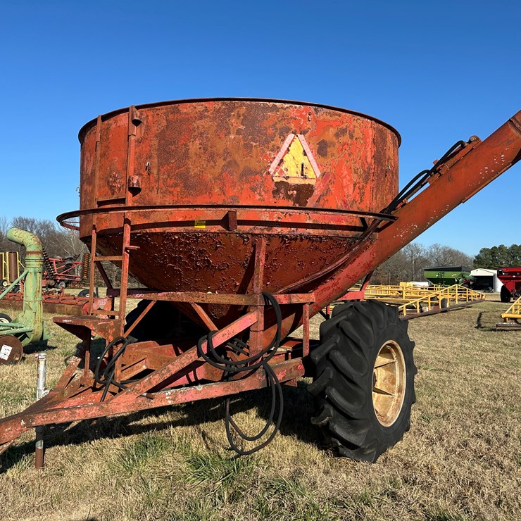 #35837 • Grain Cart