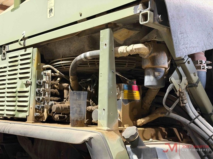 2010-caterpillar-c15-image-59