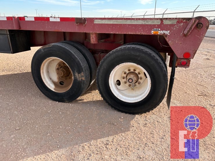 shopbuilt-40-x-102-t/a-flatbed-trailer-image-7