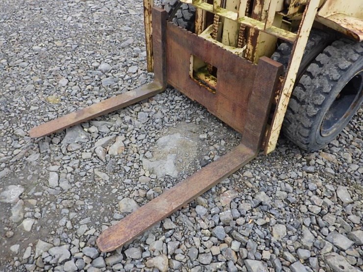 baker-fjf-060-m05-forklift-image-7