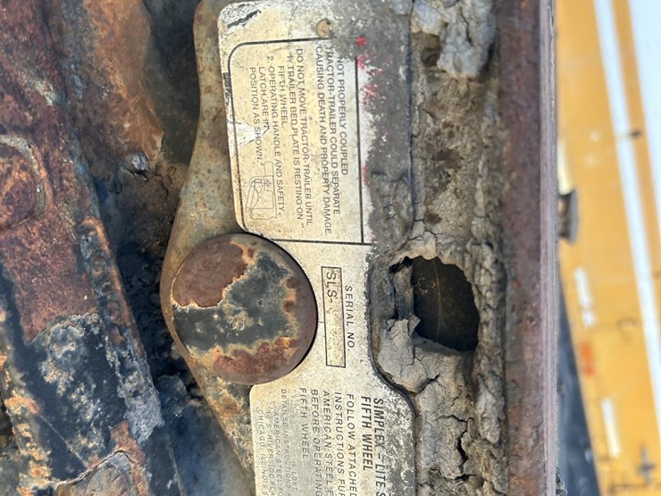 1999-volvo-vnl64t770-image-57