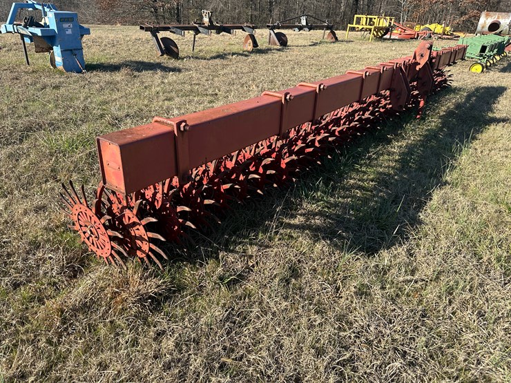#35832-•-21'-rotary-hoe-image-2
