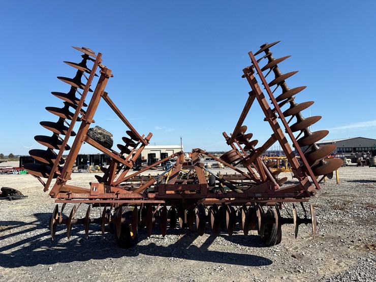 #384-•-international-~25’-disk-inv#29194-image-4