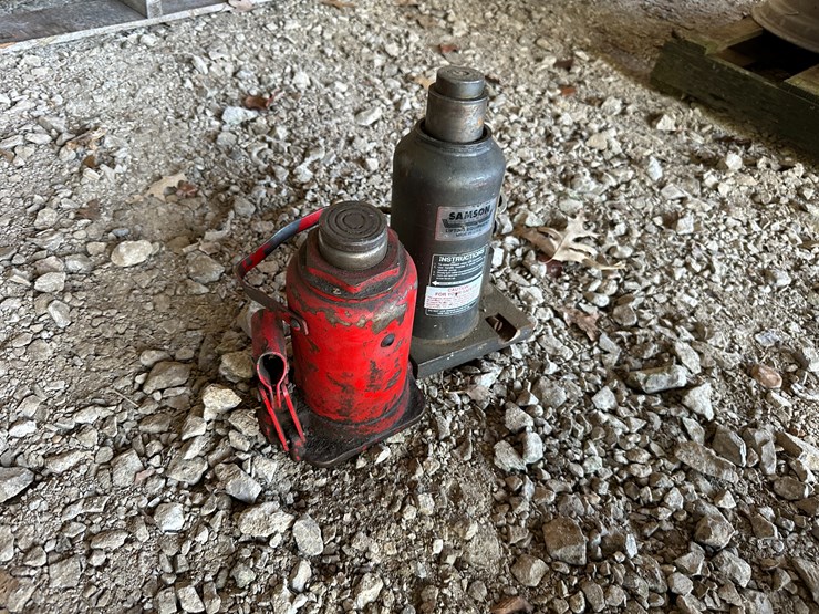 #35867-•-lot-of-(2)-hydraulic-jacks-image-2