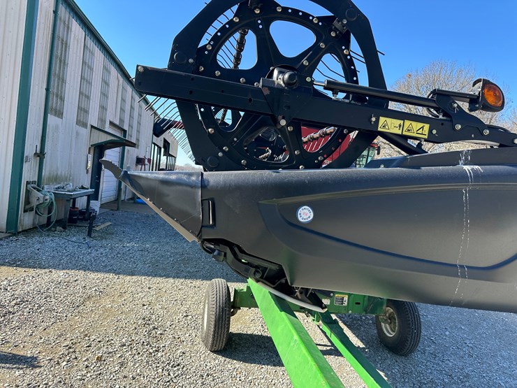 #35808-•-2015-mac-don-30'-flex-draper-header-image-21