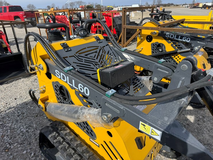 #87-•-unused-sdlanch-sdl60-stand-on-skid-steer-loader-a2510206404-inv#-35040-image-11