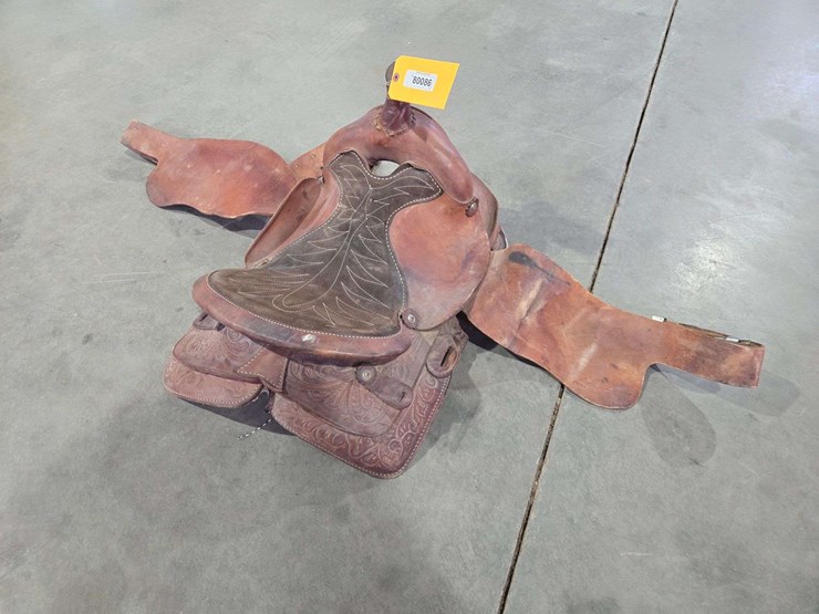 roping-saddle-image-2