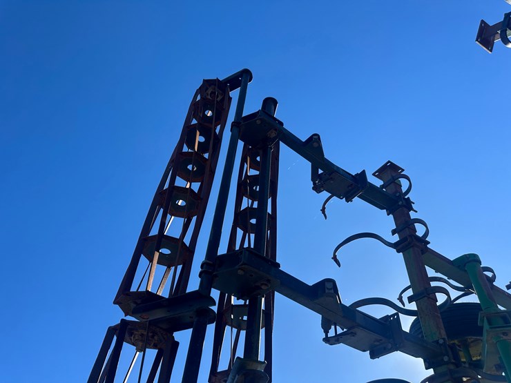 john-deere-42-image-30