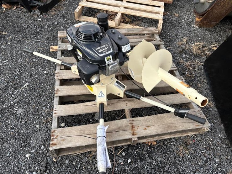 edco-12in-post-hole-digger-image-1