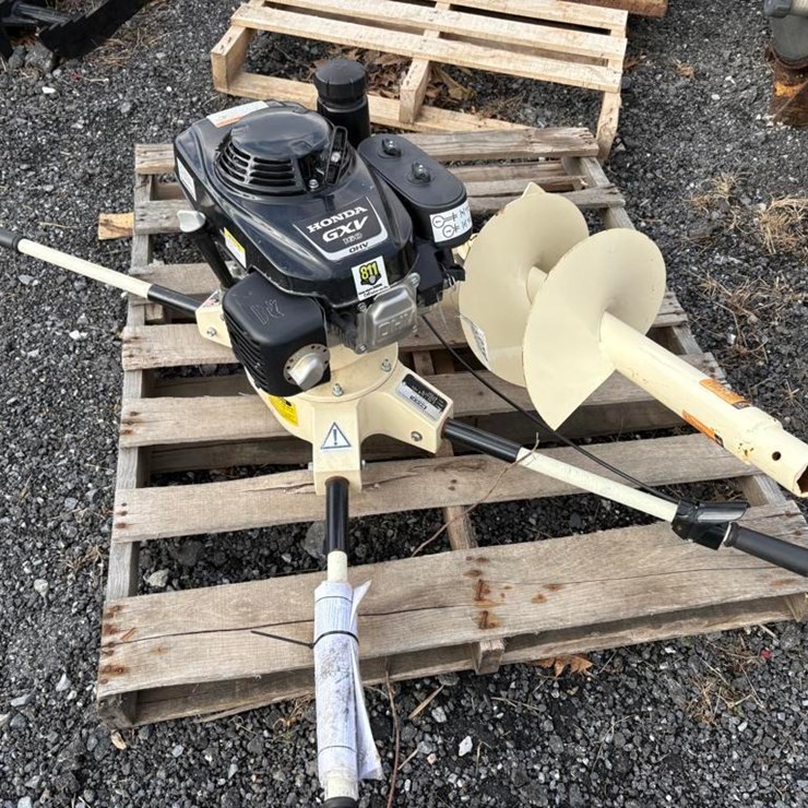 Edco 12in Post Hole Digger