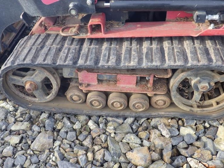 2014-toro-dingo-tx-525-skid-steer-tracked-loader-image-15