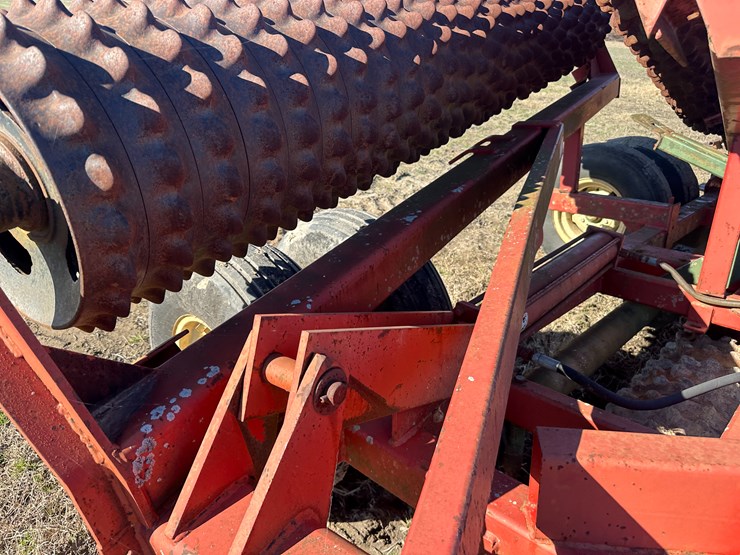 #35264-•-brillion-33'-xl144-cultipacker-image-43